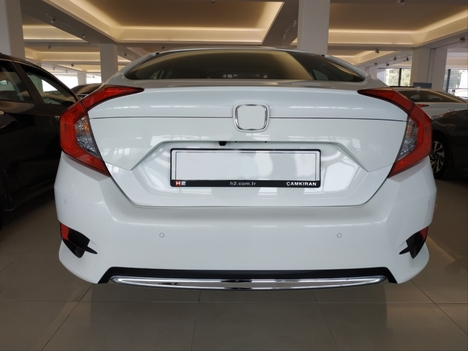 HONDA CIVIC FC5 2016-2020 IÇIN UYUMLU ARKA TAMPON ALT ÇITA NIKELAJ